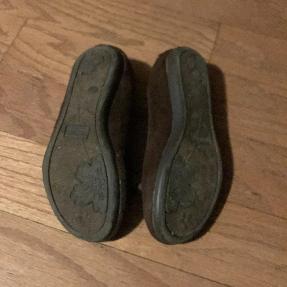 Faded Glory Girls Dress Shoes‎ Flats Brown Size 13.